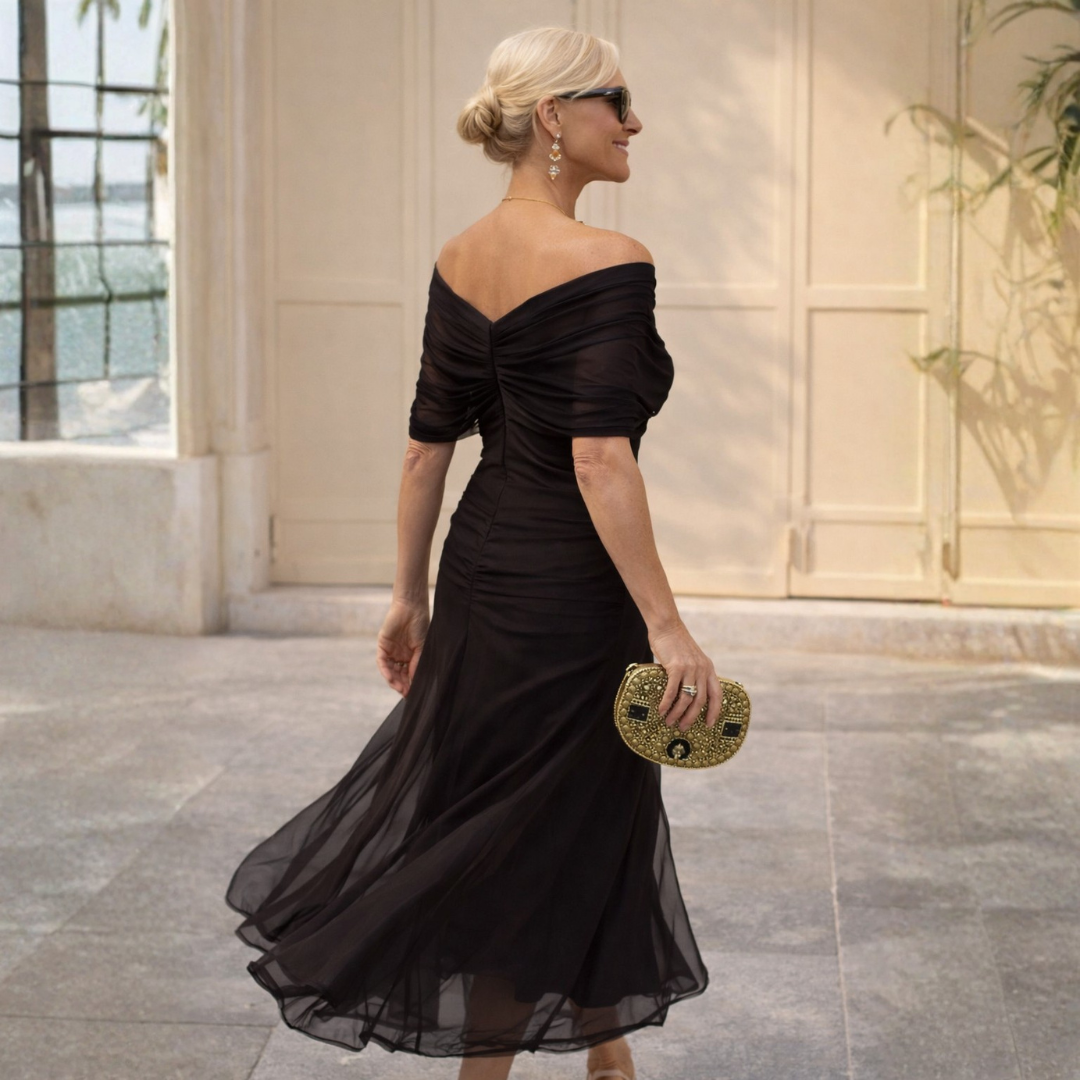 MIKAELA | Robe longue drapée à épaules dénudées
