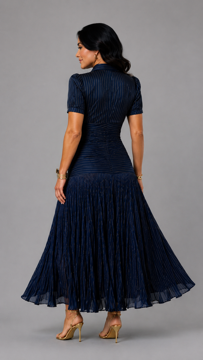 ADRIANA | Robe midi satinée à rayures rétro