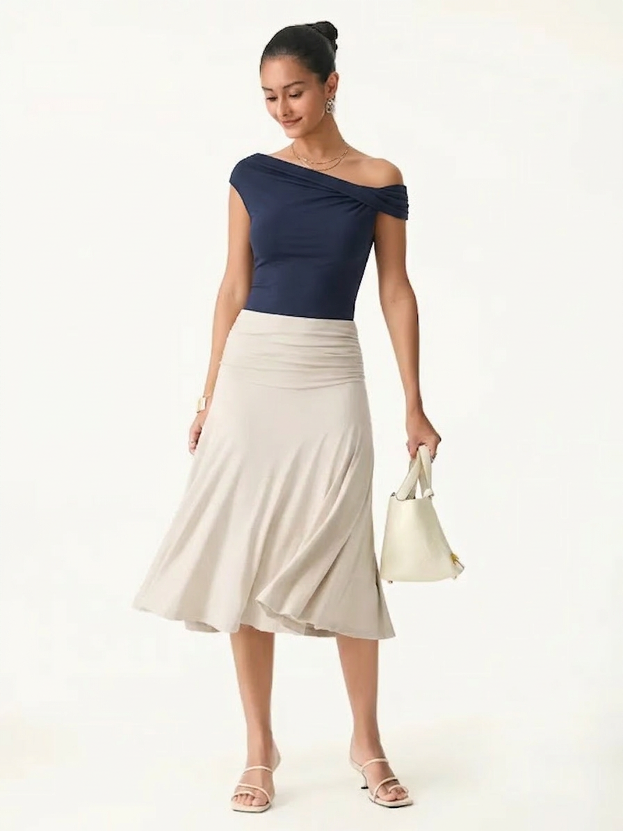Ensemble femme 2 pièces avec top bralette et jupe midi trapèze